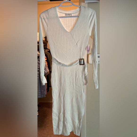 White Ribbed dress - Picture 3 of 3